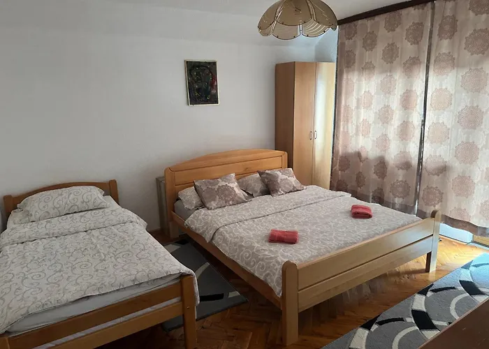 Apartments Aida